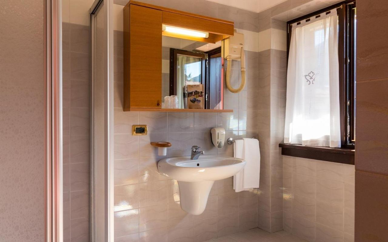 Hotel Bellavista Pinzolo Extérieur photo